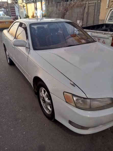 سياره مارك مقفوله قصه ونقل جثه مكينه اثنين ونص بيها ضربه بكم  بخفيفه السعر 55 بها مجال***********
