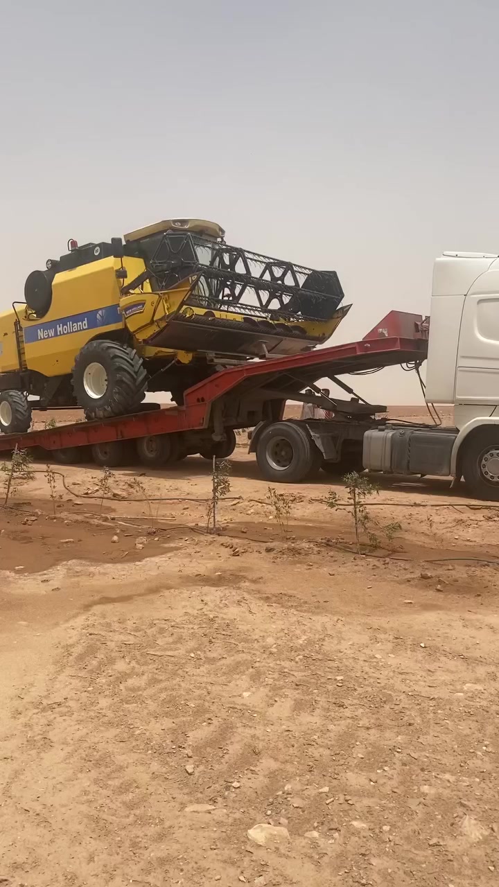 لودر لنقل الآليات و المعدات في كربلاء و جميع المحافظات من البصرة إلى دهوك موجود جميع احجام لودرات ***********
***********بي واتساب 
***********
