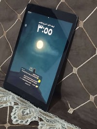 ايباد ابل 7ذاكرة128 جهاز نظيف وحلو بي فقط ب طرف ودكمه بنص ما تشتغل ما ...