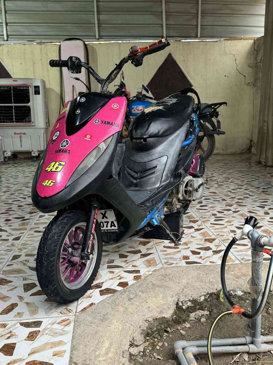 السلام عليكم ماكس عدله للبيع دراجه مليانه تزويد قطره دهن . وياله. دبل خلفي .صالنصه اف ام . مكينه ناعمه  شلعه ومعدل شرط السعر 450 وبيها مجال


**إذا كنت صاحب هذا الإعلان وتريد حذفه لأي سبب، رجاءا أرسل رسالة إلى الدعم الفني**