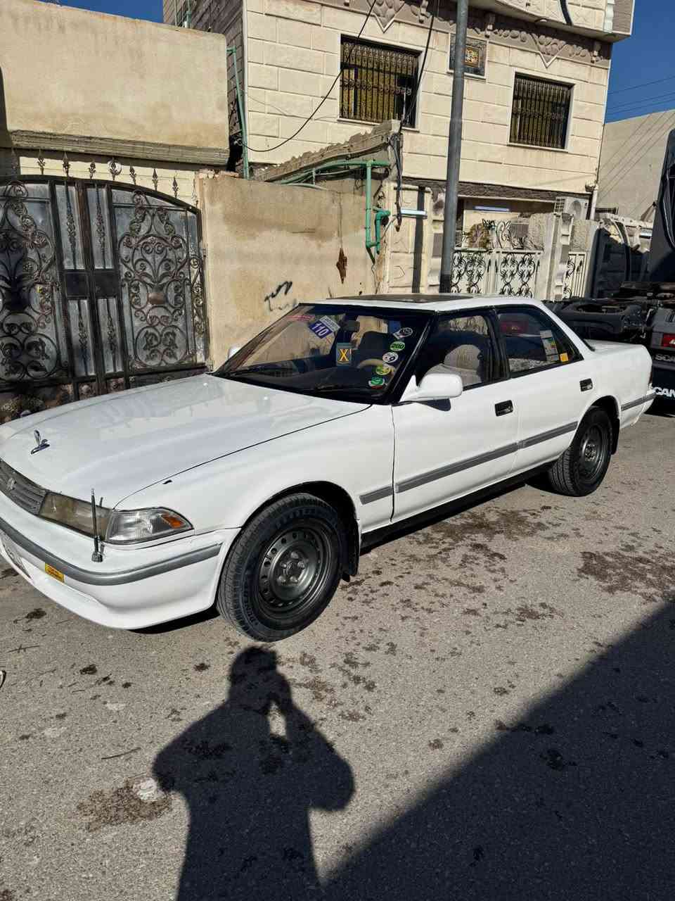 السلام عليكم مارك للبيع رقم بصره سياره تحويل. سنويه منتهيه. مكفوله من الكص ولنقل وحادث وعيب شرعي مكينه وكير ونجي جدد كلش. حداده نضيفه. دواخلها مرتبه سياره تعمير جديد. يعني نضيفه تايرات جدد. سياره مرتبه وسعر 48مجالها قليل هاتف ***********البصره الزبير.
