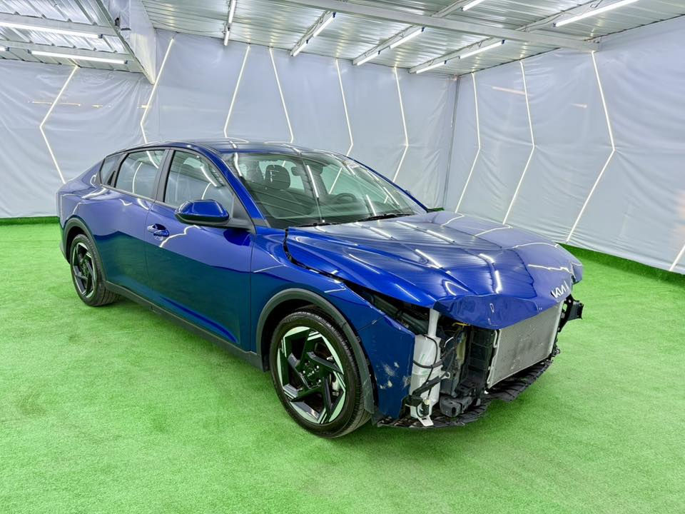 🧿🧿🧿 يرجى قراءة الاعلان بشكل كامل 🧿🧿🧿 

💥💥💥 2025 KIA K4 EX 💥💥💥

                  👈🏻👈🏻👈🏻 كيا / كي فور 👉🏻👉🏻👉🏻 

 ♦️ السيارة موجودة في الأردن المنطقة الحرة ♦️ 

         📹 مقطع فيديو تفصيلي عن السيارة 📹 

     ♦️ رقم الشاصي موجود من ضمن التصوير ♦️ 

   

موديل :- 2025
لون :-     ازرق     
قوة المحرك :- 2.0 DOHC بانزين 
عداد المسافات :- 9909  mi 
عدد المقاعد :- 5 مقاعد 
مواصفات السيارة :- EX 

الاضافات :- 👇🏻👇🏻👇🏻👇🏻👇🏻👇🏻👇🏻👇🏻👇🏻👇🏻👇🏻👇🏻 

♦️ شاشة متصلة دجيتال 
♦️ تحكم صوت 
♦️ تحكم سرعة 
♦️ هاند بريك بصمه 
♦️ رادار تحديد مسار 
♦️ مثبت سرعه 
♦️ مانع انزلاق 
♦️ اوامر صوتية 
♦️ تحديد مسافة امان 
♦️ بصمة تشغيل 
♦️ كامرا خلفية
♦️ مرايا كهربائية 
♦️ مقاعد مخمل اسود 
♦️ لايت زنون
 
 
و المزيد من الاضافات في عالم ( K4 ) 

        🚘 ضرر السيارة كما هو موضح بلتصوير 🚘 

🚦🚦🚦السعرعلى الخاص فقط  🚦🚦🚦🚦
🔺🔺🔺🔺🔺🔺🔺🔺🔺🔺🔺🔺🔺🔺🔺🔺

📍 الفروع:

الفرع الاول :- 
بغداد - البياع - الشارع الثاني - معرض الهاشمي ( سيد سيف الموسوي ) 
‭0790 241 0177‬ / اتصال او واتساب
~~~~~~~~~~~~~~~~~~~~~~~ ‭
الفرع الثاني :- 
المسيب - شارع السدة - شركة علي الريس ( سيد حيدر المعموري )    
‭ ‬‬‭+964 781 976 7048‬
واتساب او اتصال 
~~~~~~~~~~~~~~~~~~~~~~~
الفرع الثالث :- 
النجف الاشرف - حي الحسين - مقابل بانزين خانه الكرار - سيد خالد الكيشوان - 
‭+964 781 399 9323‬ 
واتساب او اتصال 
~~~~~~~~~~~~~~~~~~~~~~~
الفرع الرابع :- 
الاردن - الزرقاء - المنطقة الحرة - شارع ( 21 ) شمال - شركة علي الريس المعموري ( ابو عبدالله الموسوي ) 
( فريق المبيعات ) 👇🏻👇🏻👇🏻👇🏻👇🏻 
00962791707787 / ابو عبدالله 
00962798611811 / ابو محمد 
00962791493166 / ابو احمد 

اي ملاحظات او اي استفسار او طلب صور او مقطع فيديو مصور ل اي سياره يرجى التواصل على الرقم التالي 
00962791311893 / عبدالله الموسوي 

🖋 بإدارة: أبو عبد الله الموسوي

((إن أرضيناك فتحدث عنا، وإن لم نرضك فتحدث إلينا))

🔖 #سيارات_أمريكية #استيراد_سيارات #سيارات_كندية #عروض_سيارات
#الزرقاء #المنطقة_الحرة #سيارات_العراق #سيارات_سوريا #سيارات_الأردن
#علي_الريس_الموسوي #تجارة_السيارات
#موؤسسه_الشهداءالسعودية_الكويت_مصر_العراق_لبنان
