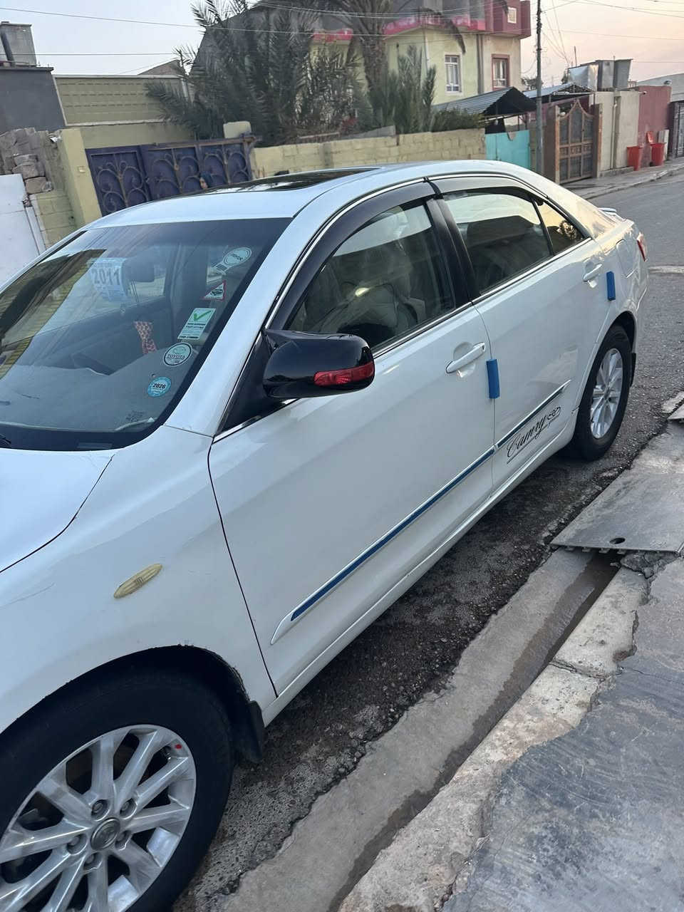 سلام عليكم 
كامري ٢٠٠١١ خليجي فول   السياره بأسمي تحويل مباشر 
رقم مميز  ( 15015 ) سليمانية
آلون صدفي 
شاشة 📺 ٢١
تحكم 
مثبت سرعه
تبريد تدفىء خير من الله
محرك (٢٤٠٠)  وكير كلها مضبوطة وكفاله
تخم تابر 
دوشمة جديده
سيارة مال جناي ٢ قطع والقطعه الثالثه تجاري + براغي البوب مأشره تبديل او صبغ والله مااعرف 
السياره على ايدي وشوفتها احلى من الصور بعد 
عارضها ١٢٠٠٠$ وبيها مجال 
تلفون ***********
