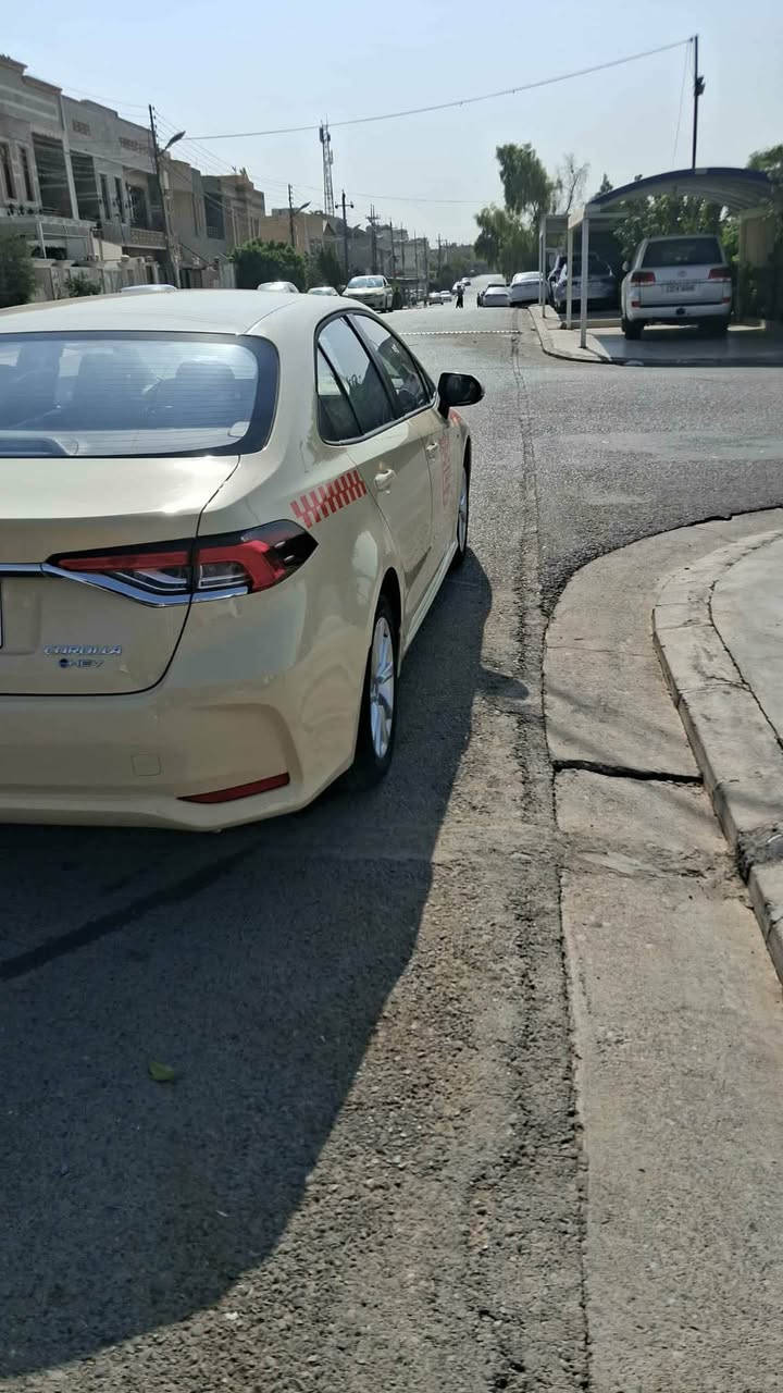 سلام و علیکم 
بە ناوی خوای گەورە میهرەبان 
کرۆلە هایبێرد ٢٠٢٥ بۆ فرۆشتن
سەیارەکە سفر سفر کیلۆمەترە
تازە تەواو کرایە نوکە دەرزی شوخت قەپ قۆپ. هەموو شتی بە شەرت 
نوقتەی هەبوو ١٠٠$ بشکێنە
گاعیەشی نەشکایە سەیارەکە
رەقەمە سەیارەکە 
سحری ٢٠٥$ مەجالەکی زۆر کەم
موشتەری تەلەفۆن بکە
***********
***********
هایبێردی فول سلاید أربيل, العراق
