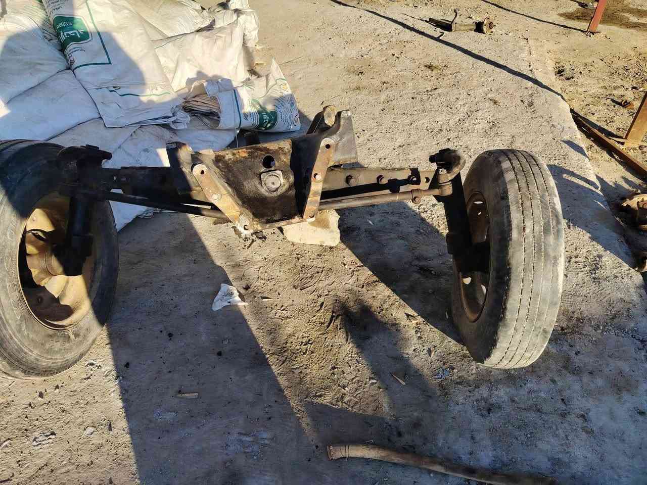 السلام عليكم فرندكسن فوركسن يراني 2012 للبيع السعر 300 الف جاهز العنوان بغداد اليوسفيه ***********و ***********
