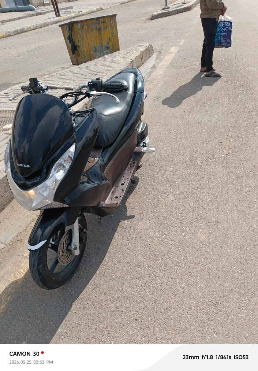 السلام عليكم دراجه بي سي اك الجيل الاول دراجه نظيفه يعني بها بعض الملاحظات فقط السعر 950 وبيها مجال*********** ملاحظه العنوان بلديات
