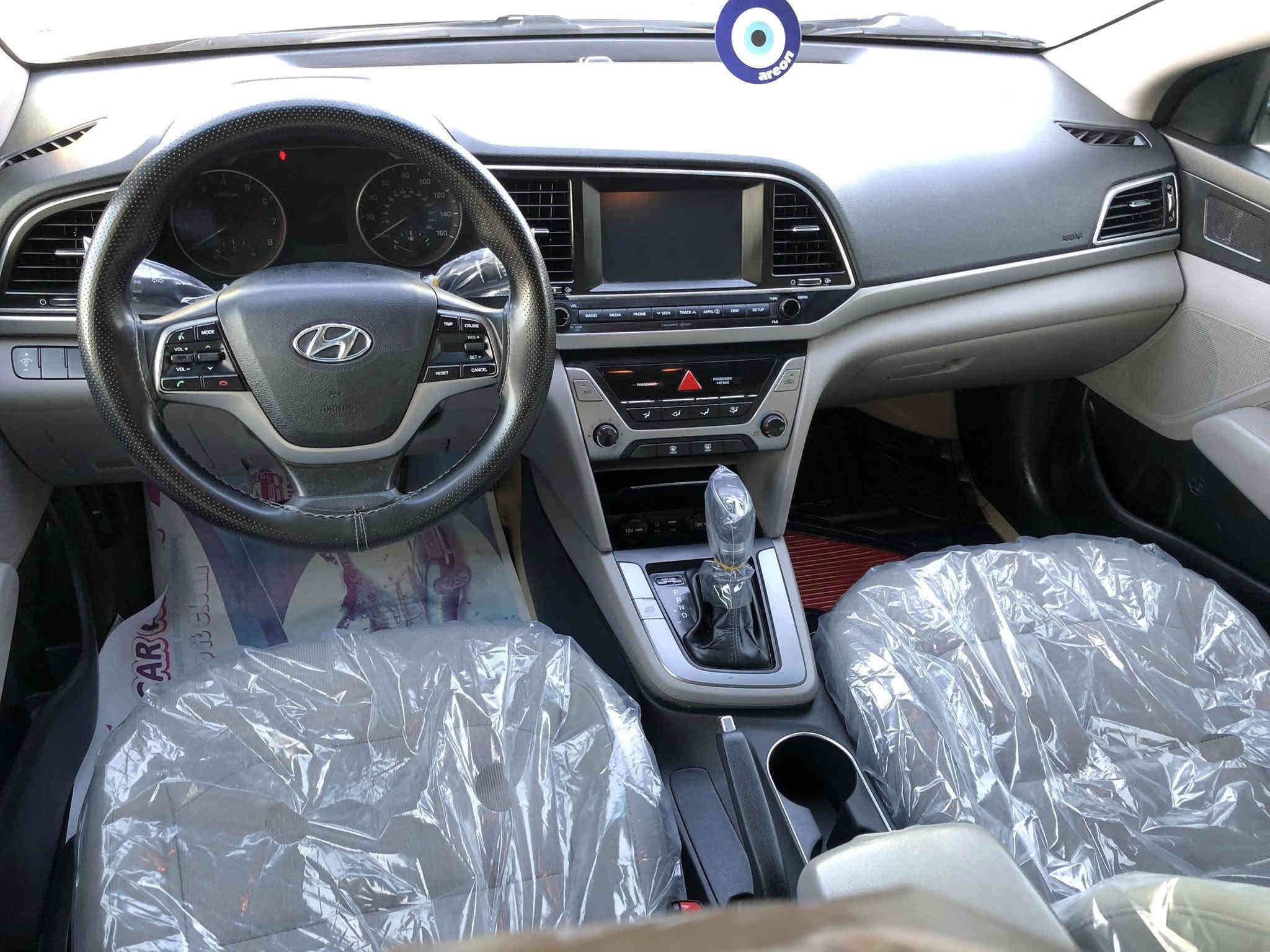 سلام عليكم النترا 2017 وارد امريكي حادثها بونيدجاملغ مكينه كير ميكانيك مكفول صدر جاهز تبريد تدفه تخم تاير سنوه 28 هزه جديده كاعيه جلد منضومه زنون سعر 120 للاستفسار ***********  خاص ما متوفر
