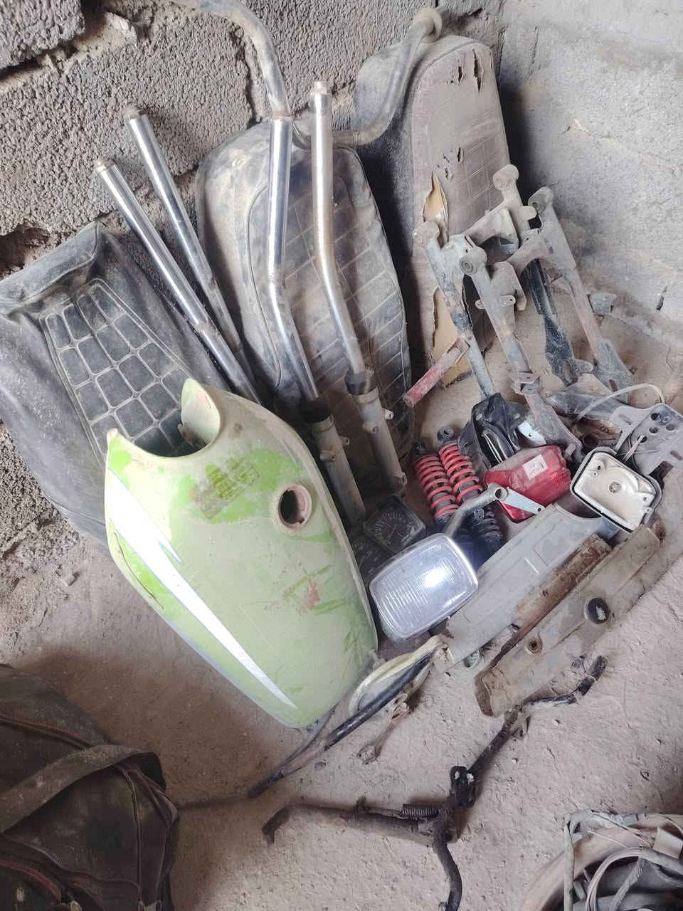 غراض البيع قيم وأخذ


**إذا كنت صاحب هذا الإعلان وتريد حذفه لأي سبب، رجاءا أرسل رسالة إلى الدعم الفني**