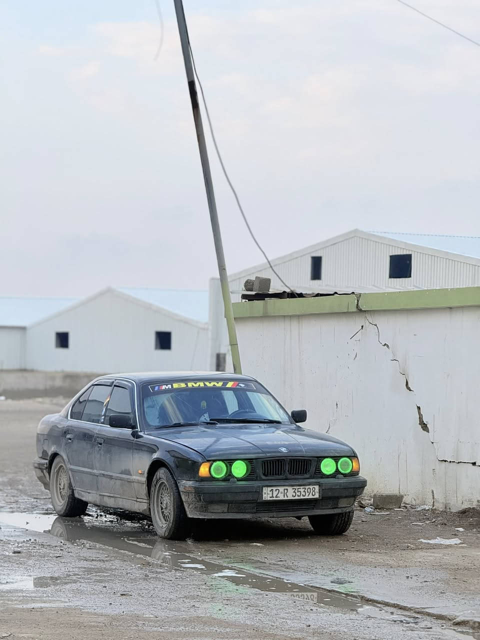 سلام وعلبكم اخوتي 

بيم525 اصل وفصل

اوتماتيك 

موديل1992
بيم جاهزه من كل انواحي
كير مكينه مسكر عدل بشرط
صدر امامي خلفي جديد
تايرات جدد
رقم نينوى هزاه جديده
تحويل ثاني يوم وكالا ماسوي
كشر نضيف مثل ماشايفين بلصور
 السعر 65 وقابل للتفاوض 
مكان تلكيف 
الرقم ولستفسار ***********
