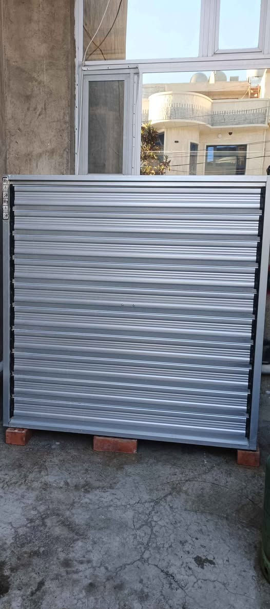 ساحیبەی قاعەی مریشک بۆ فرۆشتن ۱مەتر و ٤۰سانتیمیە لۆک لۆکە مەزبوتە لە سلێمانیم جوابی چات نادرێتەوە ئەوەش ڕەقەمە/*********** السليمانية, العراق
