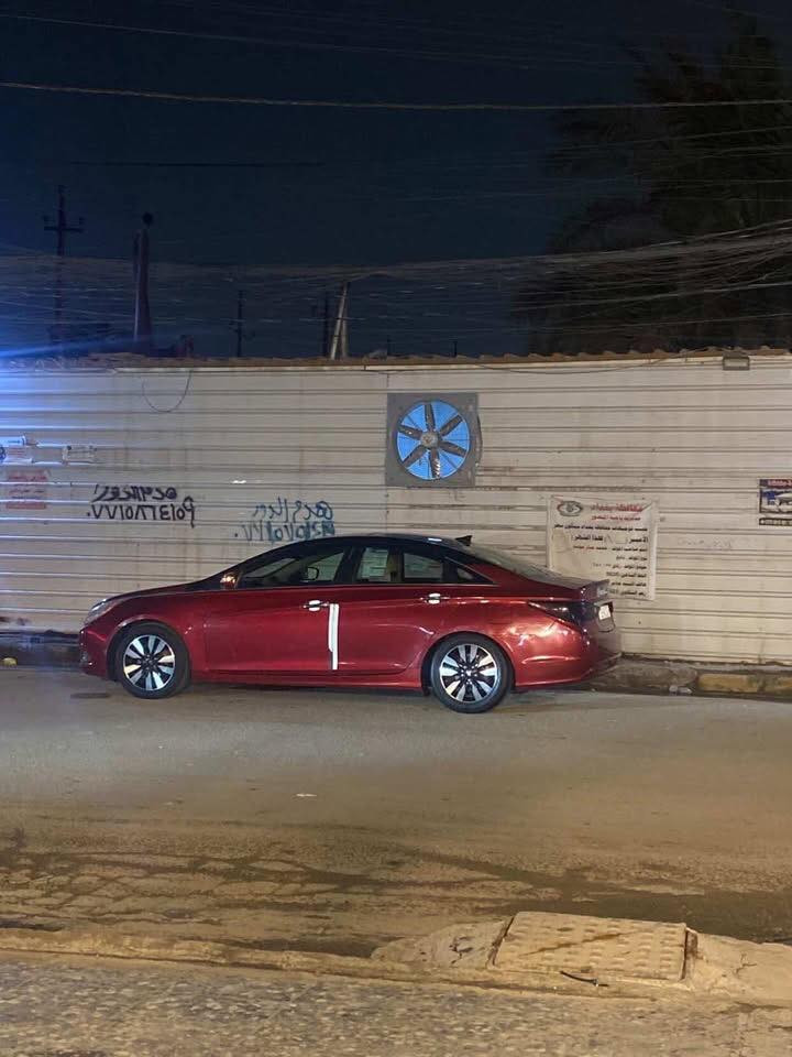 سوناتا للبيع !!!!
سوناتا 2012 لون ماروني 
لمتد واحد على واحد
دبل بانروما
تدفئة 4 كشنات 
بصمة 
تحكم استيرن 
حساسات خلفية
خزن ميموري
محرك 2400 gdi اديرلها فقط محسن 
eco mode
حادثها بجم 
للاستفسار ***********
