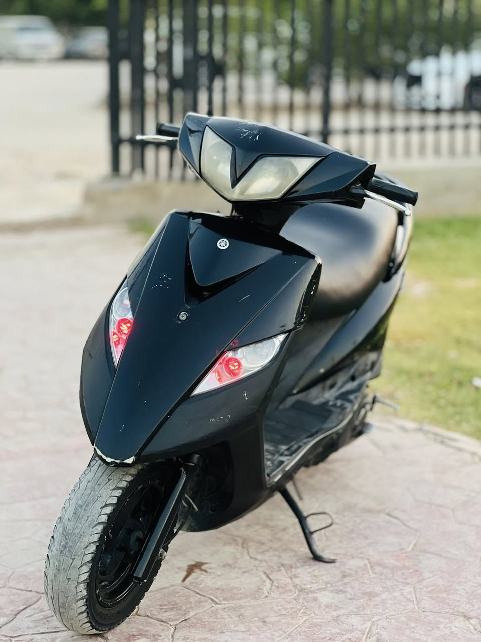 سلام عليكم
ثعلب Gtr
للبيع دراجة مكفوله صارله شهرين نازله رمبه فقط طكت ب ايدي دكمة السلف فقط هذا نقصه الدراجة مابيه شـჂ̤ ثاني مراكضه صوت المكينه ناعم الى درجة دراجة نفس ماهيه رمبه لحد ويجي يدور - مـٰادريـٰـہ شنو بيه السعر 550 وبيها مجال منفيس كامل مكانة بغداد المنصور
اي استفسار على هذا رقم
0778 228 3952
