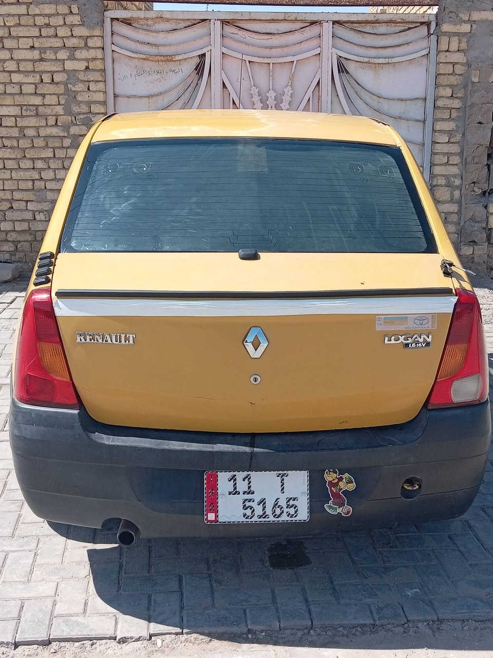 السلام عليكم سياره رينو لوكان موديل 9 مكينه بيه تنقيص قليل كلش كهربياته كلها شغاله ضفيره كامله كشره حلوه تبريد شغال توني شاد منضومه كامله كله جديد شاشه اربع سماعات بسمي مداور ثاني يوم مكاني سماوه قضاء الخضر السعر 32 الشراي يتصل ***********

