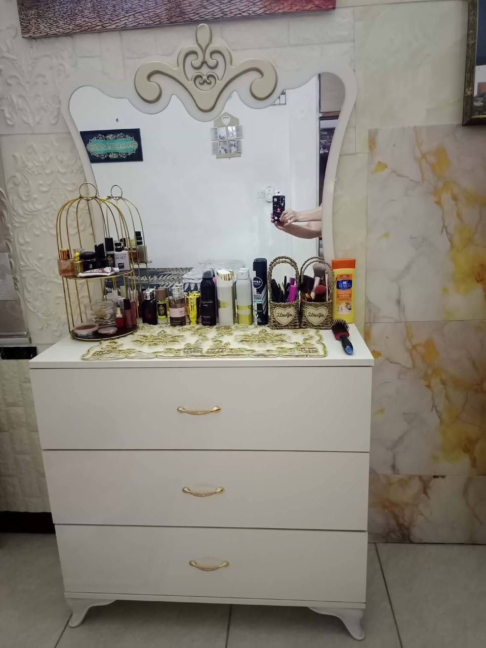 مرحبا غراض جديده مستعجله على بيعتهم عنوان حي القاهرة ***********
