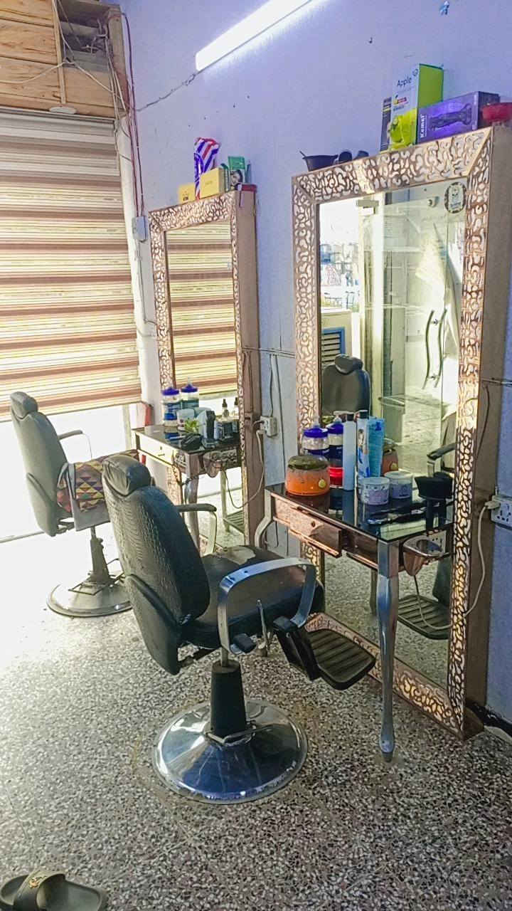 السلام عليكم... اغراض محل كامله للبيع
ميوزه عدد 3
كراسي عدد 2 
كلهن ب325


**إذا كنت صاحب هذا الإعلان وتريد حذفه لأي سبب، رجاءا أرسل رسالة إلى الدعم الفني**