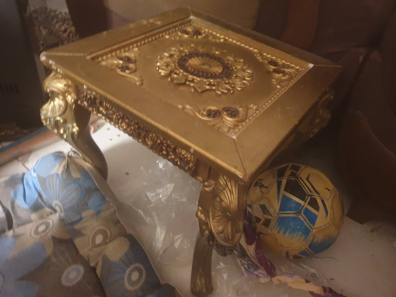 كالمن اوسعره او بيعه وحده بدون كسر سعر  البياع حي التراث ***********
