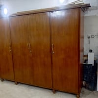 كنتور أربعة أبواب مستعمل نظيف للبيع السعر 225الف بوفيه خشب صاج 3ابواب ...