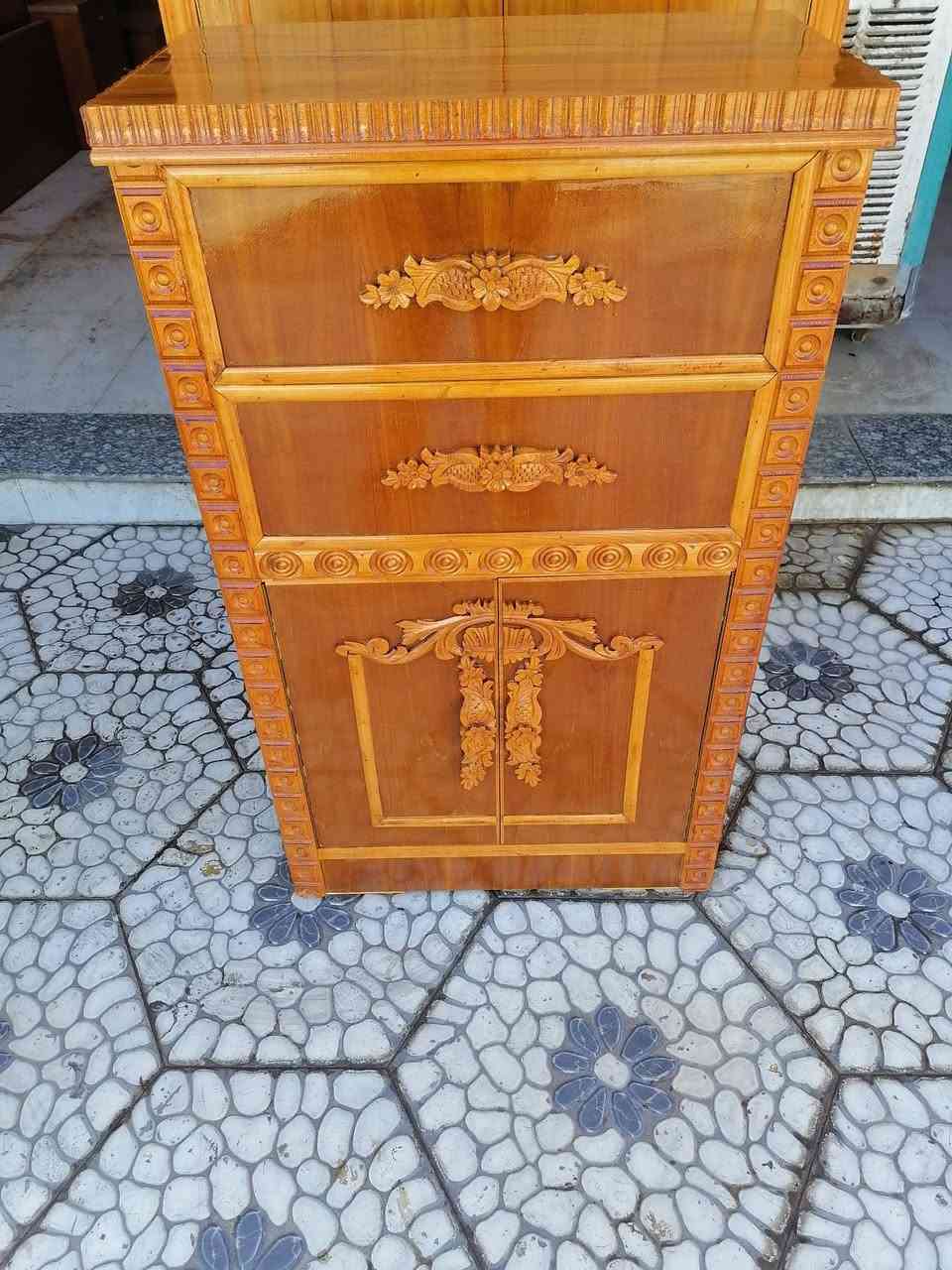 كمدي مجرات نقش زان شغل توصيه ثقيل معرض ابو حسن حي السكر مقابل ساحه غاز السكر ت *********** مستعدون لشراء غرف النوم والكناتير المستخدم
