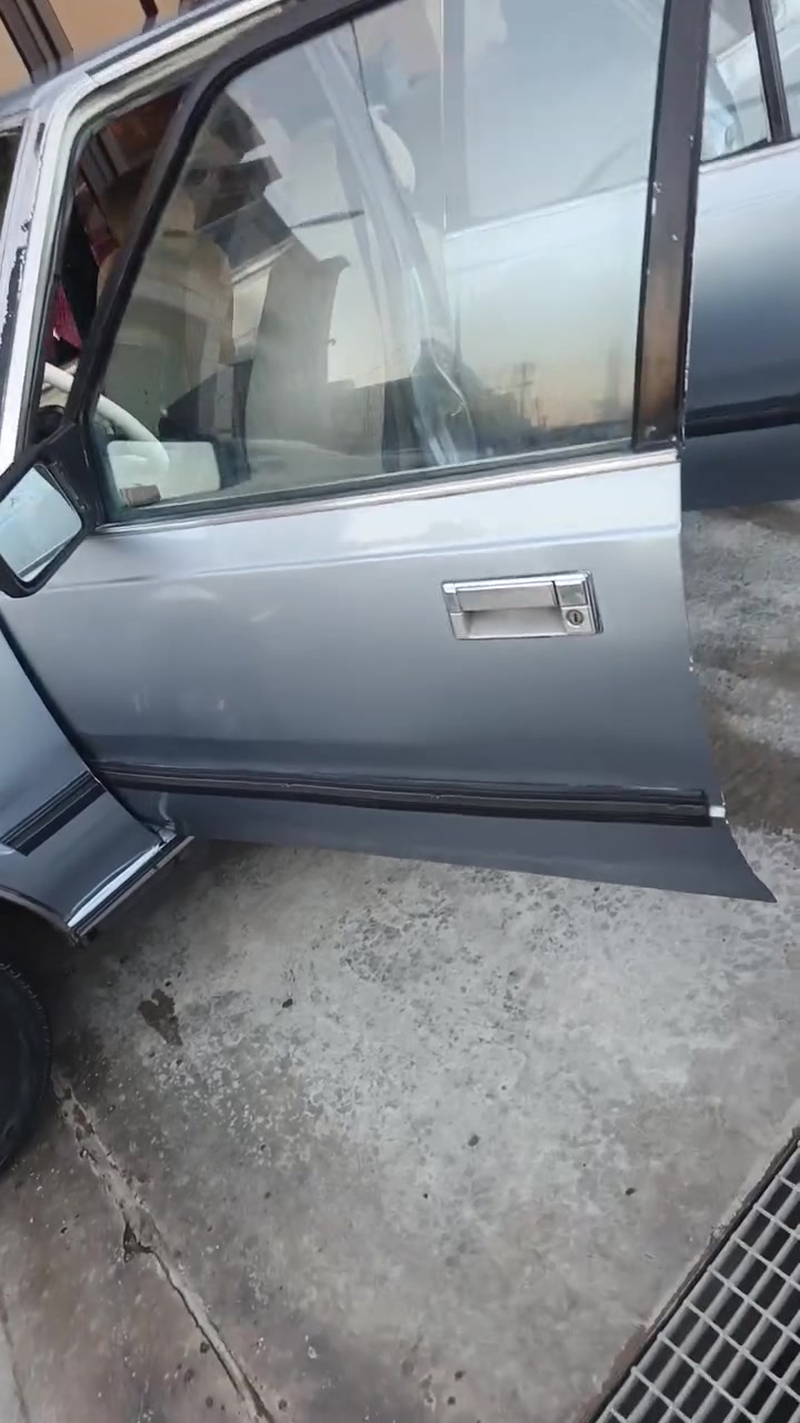 السلام عليكم اخوان اريد مراوس BMW وكير عادي ماكو مشكله واي حجم مو مشكله


**إذا كنت صاحب هذا الإعلان وتريد حذفه لأي سبب، رجاءا أرسل رسالة إلى الدعم الفني**