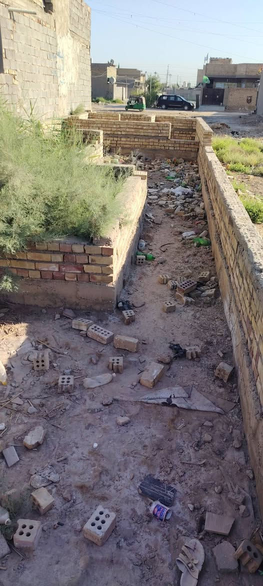 السلام عليكم
قطعه أرض للبيع المساحه ٢٠٠ متر واجهه ١٠ ونزال ٢٠ منضمن القطعه ١٠٠ منه بيه رباط
السياحي قبل شارع المسبح فرع مي وكهرباء موجودات
السعر ٢٧ وقابل للتفاوض ***********
