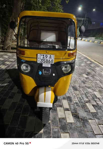 السلام عليكم تكتك موديل 20 شهر 11 تكتك باسمي فقط معمر دوس وصبغ جمالية مكفولة من ضربة تكتك ما تصرف عليه ولا ربع للاستفسار***********
