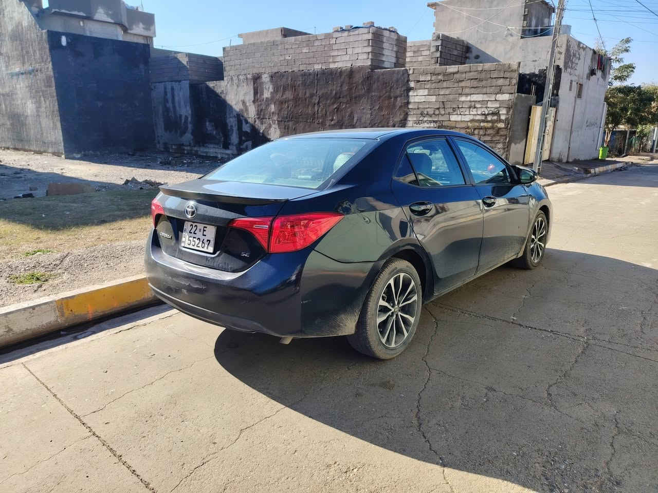 سلام عليكم للبيع كورلا اس اي موديل ١٧ بيهه صبق قطعتين بنيد وباب سايق مكان السياره  السعر ب ١٢٥  ***********
