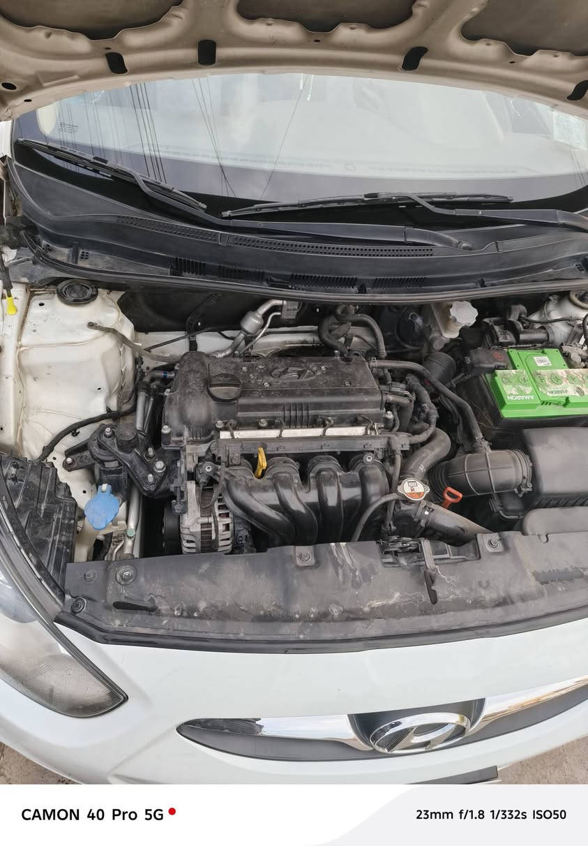 السلام عليكم
للبيع اكسنت مضلع موديل ٢٠١٢ بغداد خليجي فول بلو دبل قطرة فتحه وتحكم ستيرن حساسات خلفية 

سيارة نضيفة عندي من ٢٠٢٠ ماشيه ٩٦ ألف بيه صبغ الدوسة جه الصدر وبارد بالجاملغ الخلفي شي بسيط الباقي مكفولة من كلشي السعر ١٠٨ مكاني بغداد الشرطة الخامسة للاستفسار ***********
