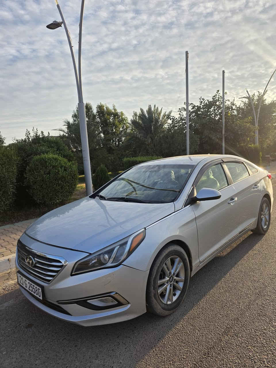 السلام عليكم  للبيع سوناتا  موديل 2017
امريكي  رقم سليمانيه دولي شرط التحويل، والغرامات
 بيها قطعتين  بنيد صبغ جاملغ تبديل  شركه بدون دواخل 
استفسار ***********
