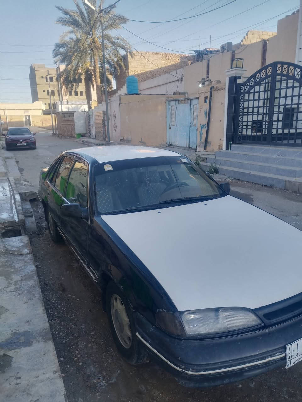 السلام عليكم برنس للبيع او مراوس موديل ١٩٩٤ كير اوتو محرك كير صدر تخم تاير تحكم ستيرن ليت زنون اصلي  رقم انبار تحويل ثاني يوم السعر ٣٤ وبيه مجال  للإستفسار عل رقم *********** المكان هيت
