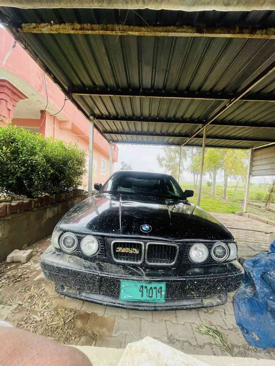 520 موديل92 كيار عادي محرك وكير بشارط. 4 جام كهربا سلايت. بدون حادث. سعر ٣٢ مجال ***********
