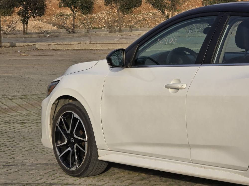 سێنرا بێ بۆیاخ تەنها بۆنید گۆڕاوە بەبیلادی ڕەسمی سۆنەری دانراوە
مواسەفات سپۆڕت
بێ عەیب و بێ نوقسانی ئێرباگی شان و سەقف و سوکان تەقیوەو بیلادی دانراوەتەوە بۆی
۲۰ هەزار مایل ڕۆیشتووە
*********** السليمانية, العراق
