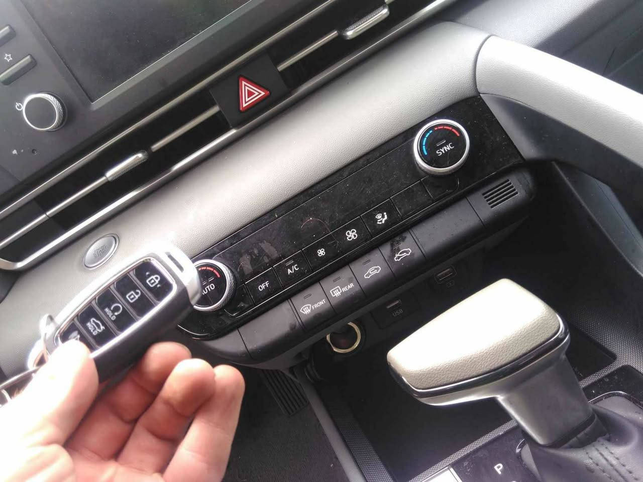 النتراء حرة بدون رقم 
تبديل بنيد اصلي وكلير بالجاملغ الايسر
المواصفات...
دواخل رصاصي 

كل الموصفات باستثناء الفتحة والكشن جلد 
السعر 155 وبيها مجال
مكان الناصريه


**إذا كنت صاحب هذا الإعلان وتريد حذفه لأي سبب، رجاءا أرسل رسالة إلى الدعم الفني**