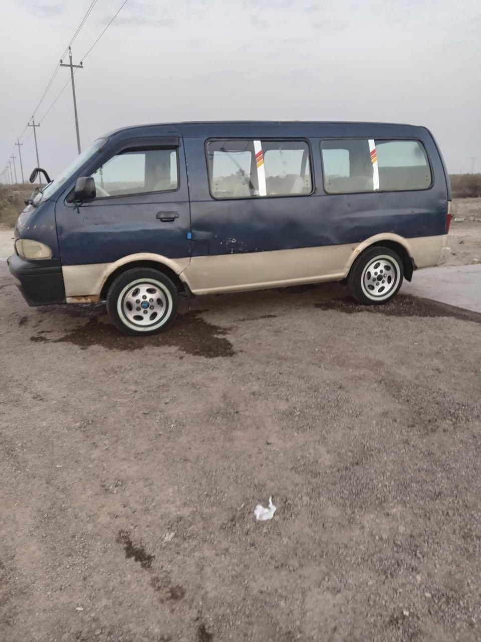 السلام عليكم 
كيا بريجو11للبيع موديل 1998

رقم انكليزي بسمي

محرك وكير واكسن مكفولات

مكان السياره ذي قار قضاء البطحاء

رقم الهاتف ***********
