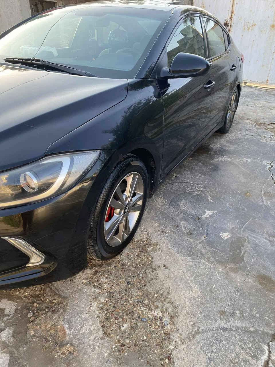 سلام عليكم
للبيع النترا موديل 17 فول 

 فتحه سقف بصمة تشغيل و بصمة ابواب 

كشن كهربائي ترحيب عند الاقتراب 

وارد امريكي 

ضرره اربع قطع 

رقم بغداد الجديد سنويه لل 31 

محرك 2000. گير at

السياره ماشيه 90 

السعر117 وبيه مجال للشراي

مكان بغداد ابو غريب 

***********واتساب

***********
