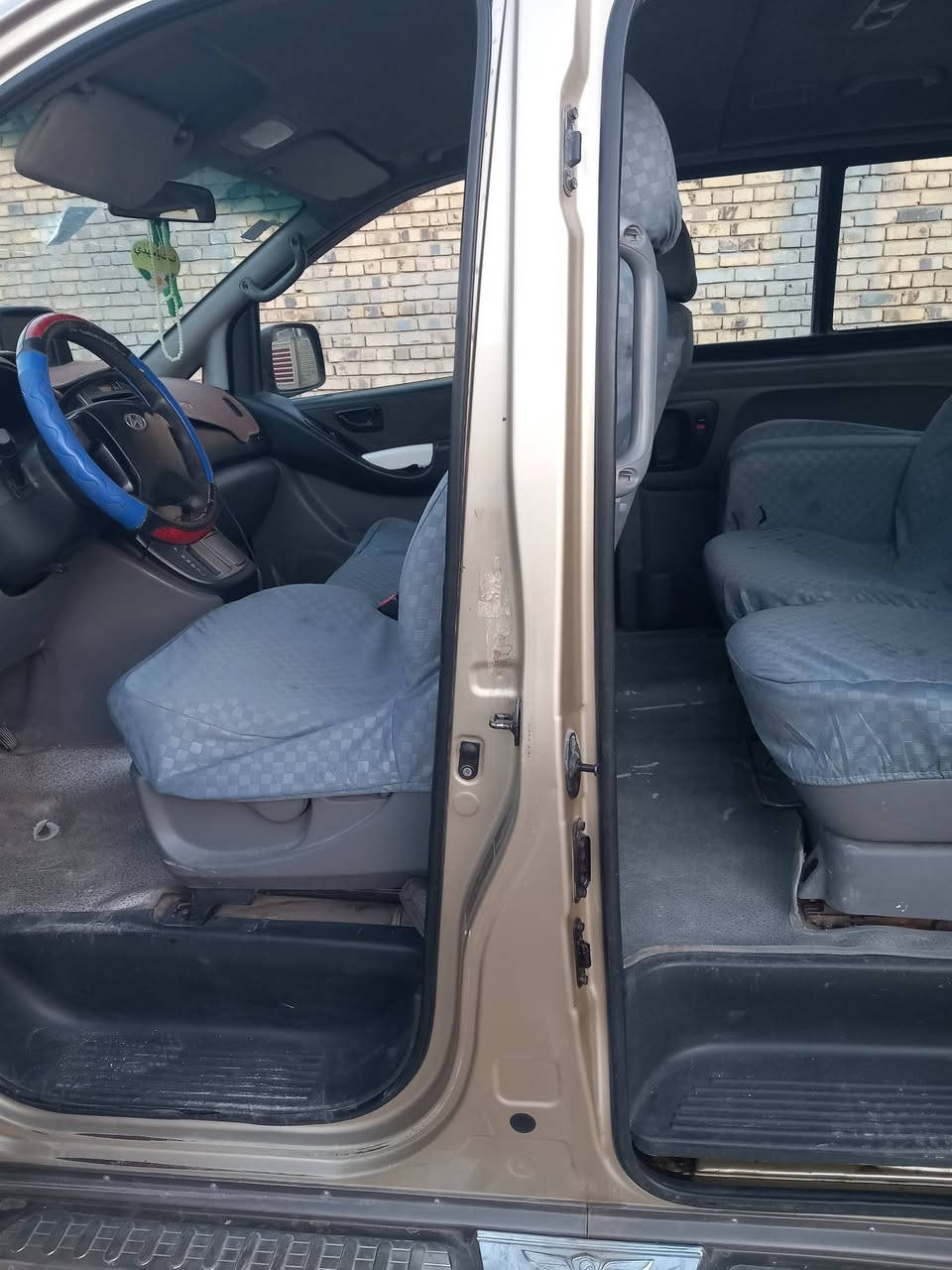 السلام عليكم استاركس ٢٠٠٩   مكينه وكير اتو ماتيك اصل بنزين  مكينه ٢٤٠٠  على الشرط  تخم تايرات سيارة  حلوة رقم كربلاء  محوله ارقام انكليزي.   امداور ثاني يوم السعر١٢٣ وبيه مجال بسيط  العنوان نجف  ***********
