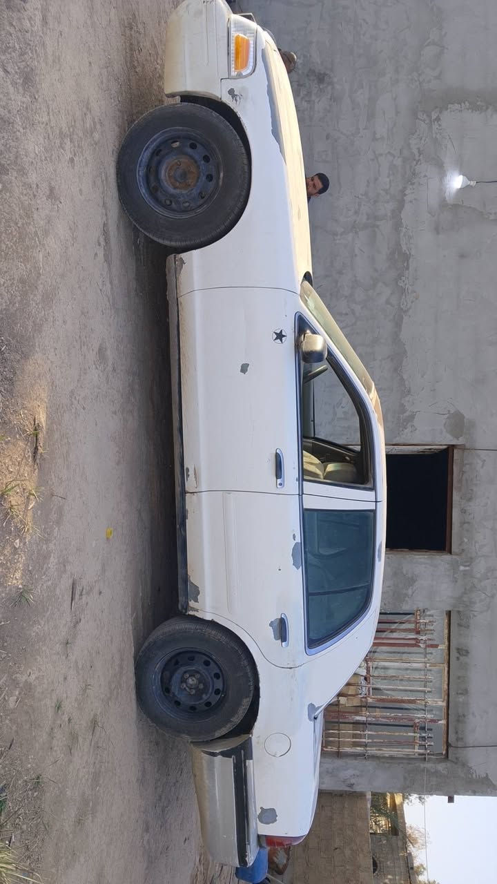 السلام عليكم 
 فورد فيكتوريا 2007 مزاد معاملة كاملة رقم واسط مكينة وگير واكسل كفالة حدادية مضبوطة تخم تاير سيارة بلادية بدون ضربة فقط جارد الصبغ السعر ٤٨ وبيها مجال العنوان واسط الكوت 
***********
