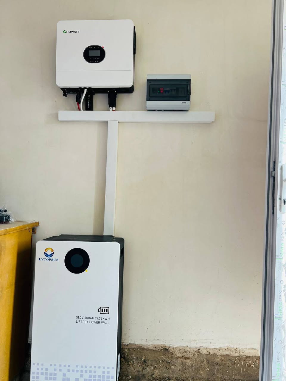 #المصداقية_والأخلاص_في_العمل_اهم_من_السعر

من قضاء #العلم تم ولله الحمد تنصيب منظومات طاقة شمسية عــدد (2)  بقدرة 15 امبيـر ليلـي نهـاري
للعم #ضرغام_ابو_اسد 
وللأخ الدكتور #عمر_عدنان

مكتب منارات المدينة للطاقة الشمسية  خيارك الأمثل للطاقـة المتجددة 

#البيــع_بالـنقد_والاقسـاط 

📌 صـلاح الدين/ تكـريت/ العلـم/البـورصة #عمارة_الضامن
للحجز والأستفسار👇👇
المهندس حسن الجبوري 
*********** اسيا
*********** زين
مــنارات الـمـدينـة
