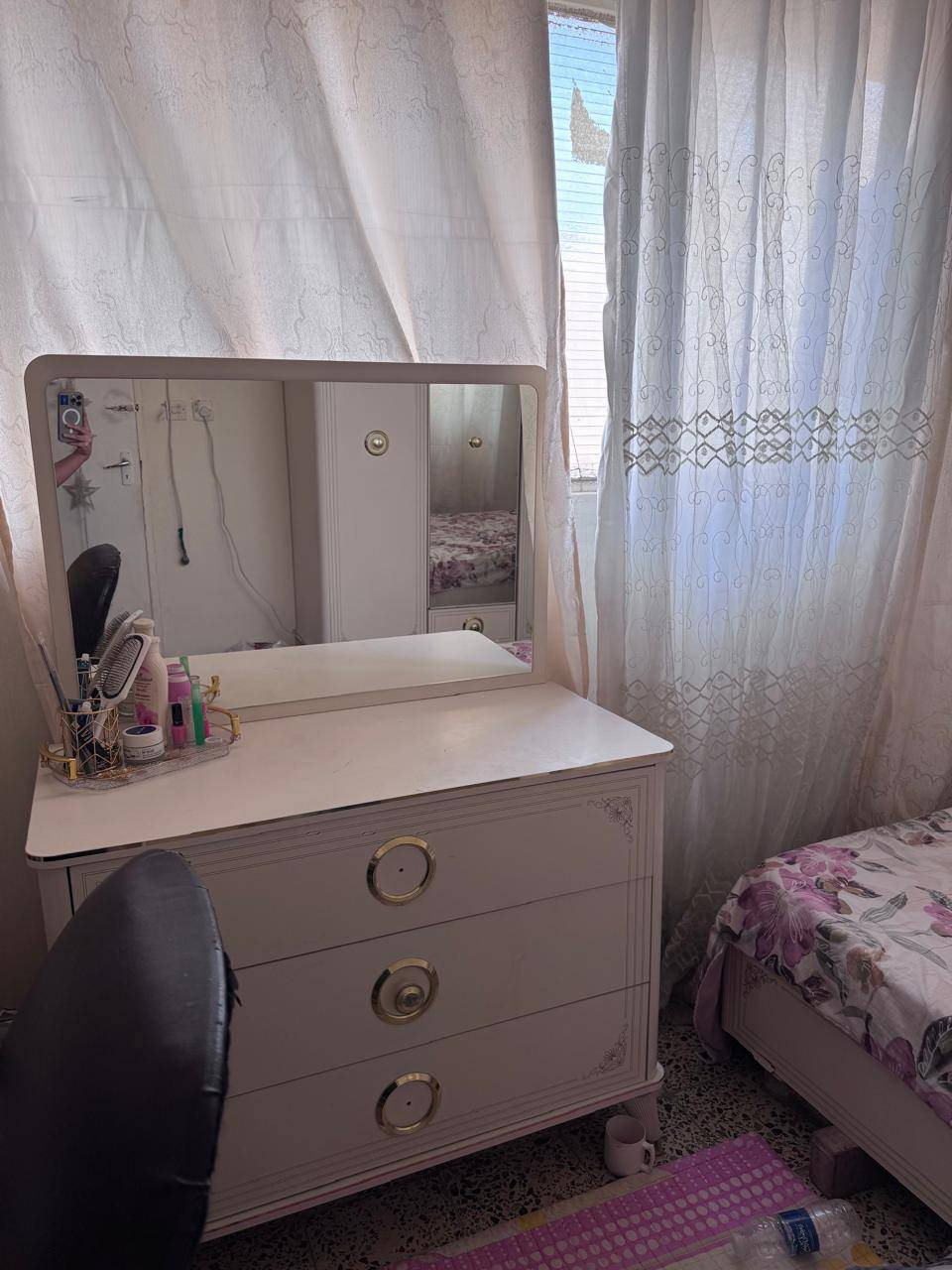 كنتور تركي وميز مرايه ب٢٥٠ بيهم مجال المكان زيونه


**إذا كنت صاحب هذا الإعلان وتريد حذفه لأي سبب، رجاءا أرسل رسالة إلى الدعم الفني**