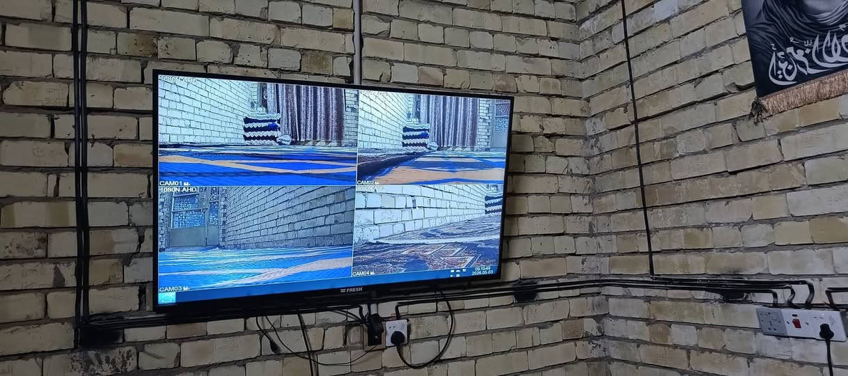 السلام عليكم ورحمة الله وبركاته اخوان عدي كامرات جديدة ٢ميكا مكان بغداد فلكة حي النصر للاستفسار *********** السعر ب١٥٠ شرط الشغل واتساب موجود
