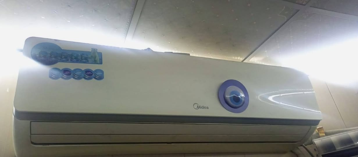 السلام عليكم غسالة ماعين جديد  مستخدمه وسبلت 2 طن اخو جديد  الاستفسار اتصلو على هذا الرقم *********** بي واتساب العنوان بغداد الشعب
