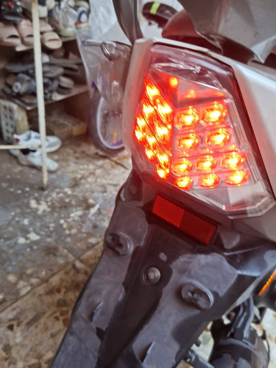 ماكس مضلع حديث سرعة 120 مكينة مكفولة بس هاي الضربات موضحة سعرها 750  ***********
