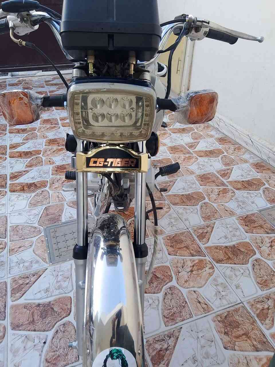 سلام عليكم هاي درجه لبيع موديل 2023مكينه تايكر ما مفتوح ولا صرف سعر550بي مجال مكان  كركوك


**إذا كنت صاحب هذا الإعلان وتريد حذفه لأي سبب، رجاءا أرسل رسالة إلى الدعم الفني**