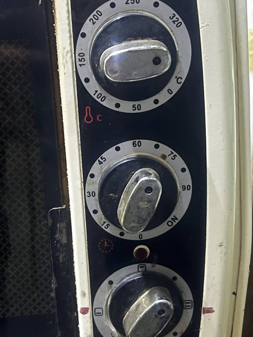 فرن اوبن شغال مستعمل قيم وخذه


**إذا كنت صاحب هذا الإعلان وتريد حذفه لأي سبب، رجاءا أرسل رسالة إلى الدعم الفني**