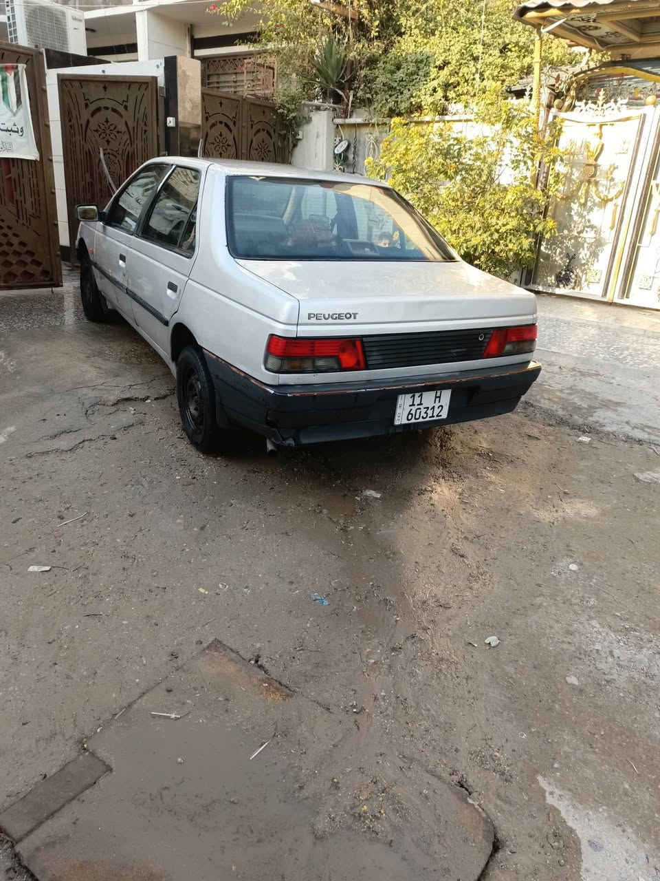 سلام عليكم بيجو رواى 2009سنويه جديده هزه جديد كير مكينه صدر كله جديد سعر 28مكان بغداد البلديات ***********
