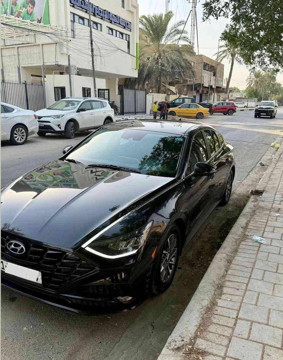 للبيع سوناتا مديل 2022 وارد امريكي فول عده الفتحه حادثها مرفق بل صور موجود سونار هم بدون اي دواخل حادثها سياره كلش جديده برغي مبيها نقص كامله مكمله صدر تخم تاير جديده بمعنئ الكلمه ماشيه 79 حقيقي رقم بغداد ب اسمي سعر خاص او اتصل ع رقم الرد سريع متواجد واتساب***********
