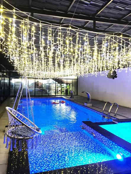 ✨ شاليه/مزرعة (ضي) – للتأجير اليومي ✨
استمتع بأجواء ريفية هادئة في مزرعة/شاليه (ضي)، المكان المثالي لقضاء أجمل الأوقات مع العائلة والأصدقاء 🌿
📍 الموقع: (بغداد/المدائن)
⏰ أوقات الإيجار: يومي / مسائي / صباحي
💡 المميزات:
 • مساحة واسعة مناسبة لجميع المناسبات
 • جلسات خارجية فاخرة
 • مسبح (كبّر/صغير—صيفي +شتائي)
 • ملعب أطفال / وكبار
 • مطبخ مجهز بالكامل
 • إضاءة ليلية ساحرة
 • شواية باربكيو + حديقة خضراء
 • مواقف سيارات خاصة
🎉 مناسب لـ:
عائلات – للمناسبات – تجمعات – حفلات ميلاد – استراحات نهاية الأسبوع

📞 للحجز والاستفسار:
( ***********)
واتسآب متاح
