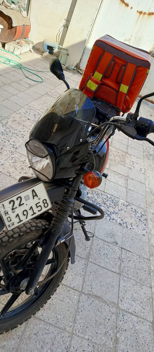 السلام عليكم بوكسر موديل 25 للبيع
الدراجة زيرو اخت الجديدة ماشية فقط 10الاف
السعر 2800 مليونين و 800الف ولتكلي الجديدة ب هذا السعر ترة الجديدة 3300مليون جيب وياك الف فيتر وافحص وين متريد وياك اروح افحص عادي 
المهم الدراجه نضيفة بمعنى الكلمه تحويل ثاني يوم
مكاني بغداد الحرية
للاستفسار:***********
               ***********
             بيهن واتساب الاثنين
