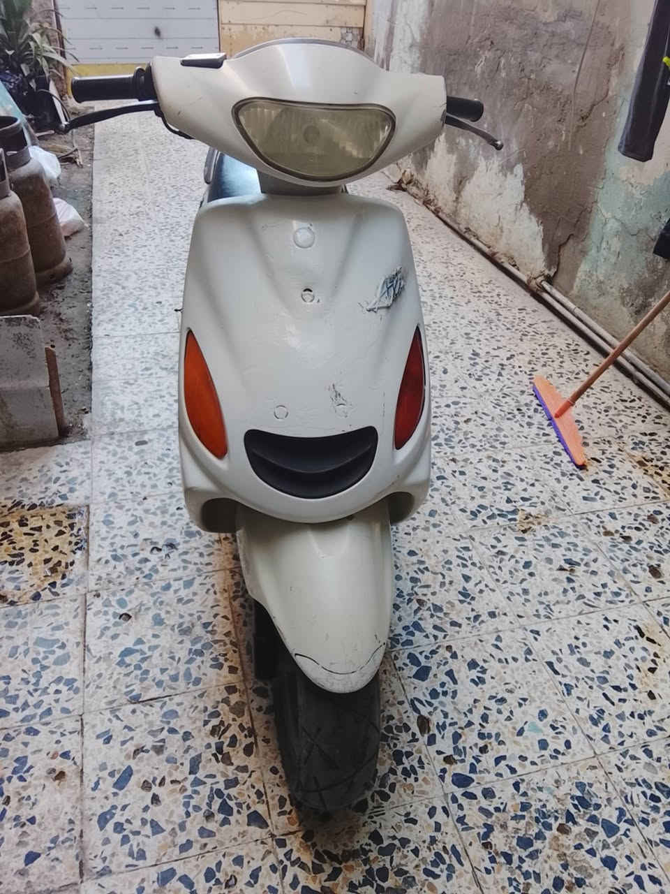 دراجه دولفين فحل ياباني مفتوحه لبيع او لمراوس حسب قناعه السعر٣٥٠ وبيه مجال


**إذا كنت صاحب هذا الإعلان وتريد حذفه لأي سبب، رجاءا أرسل رسالة إلى الدعم الفني**