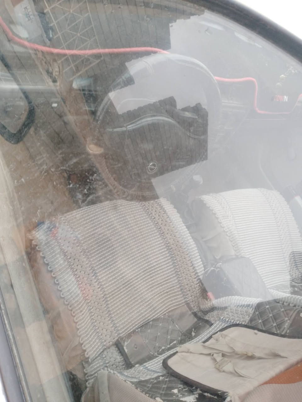 السلام عليكم ورحمه الله وبركاته سياره اوبل فكترا حجم 20 حداديه جديده سويتهن كير شرط مكينه بيها بدايه صرف رقم الماني كربلاء مو مشروع وطني شرط الوكاله توصلك ل يم بيت راعيها من أهالي تلعفر وساكن كربلاء كرايبنه اريدها ب 26وبيها مجال للطيبين مكاني غرب الموصل للاستفسار *********** واتساب فقط بيه
