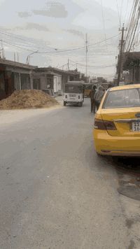 ‏سلام عليكم بيت للبيع مساحة 100 متر
‏العنوان الدوالم خلف السكة 
‏البيت نظيف وفار غة السعر 60وب مجال الاستفسار على الرقم 
￼***********علي￼
